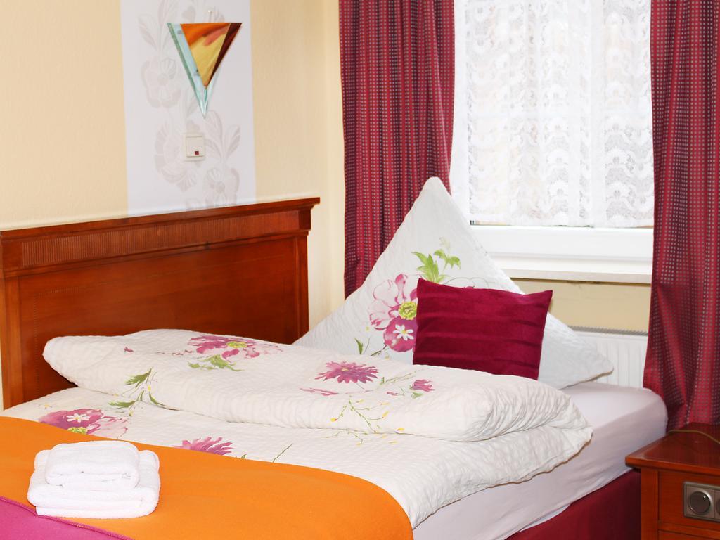 Parkhotel Sonne Шёнау-им-Шварцвальд Экстерьер фото