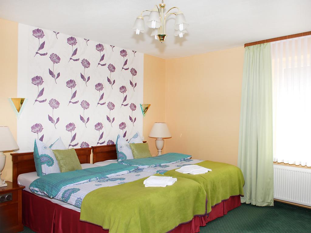 Parkhotel Sonne Шёнау-им-Шварцвальд Экстерьер фото