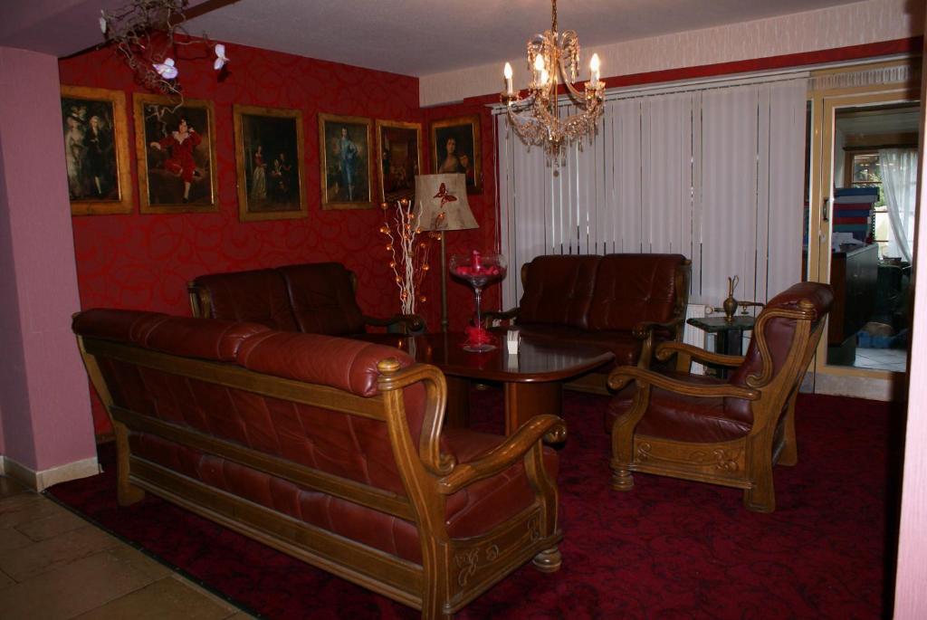 Parkhotel Sonne Шёнау-им-Шварцвальд Экстерьер фото